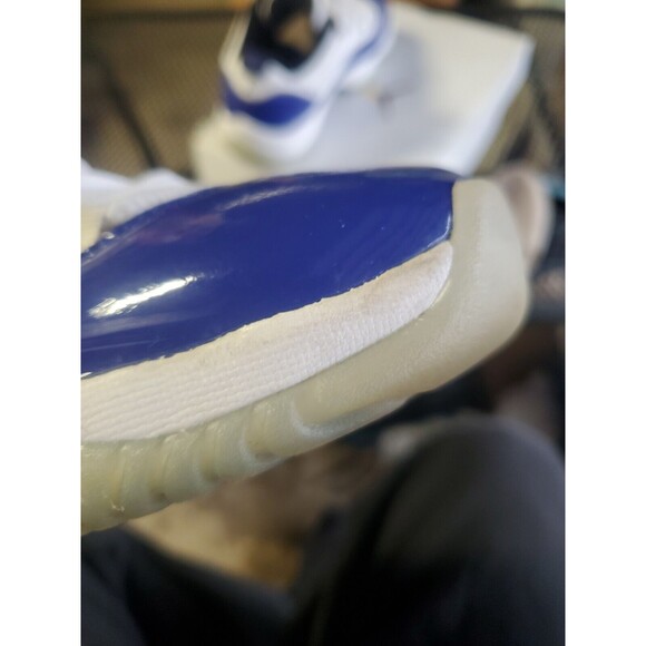 Nike Air Jordan XI 11 Low Concord Sketch AH7860-100 Purple White Sz Wmns 6.5 - Picture 6 of 6